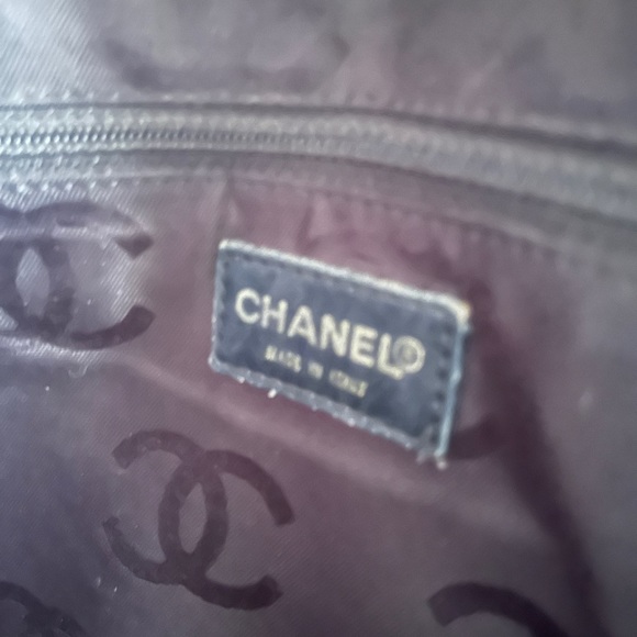 CHANEL Wild Stitch Calfskin Leather Handbag Purse - Picture 8 of 16